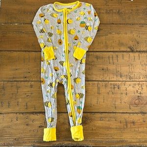 Little Sleepies: Bee Happy. Size 18-24 Month Zippy. EUC.